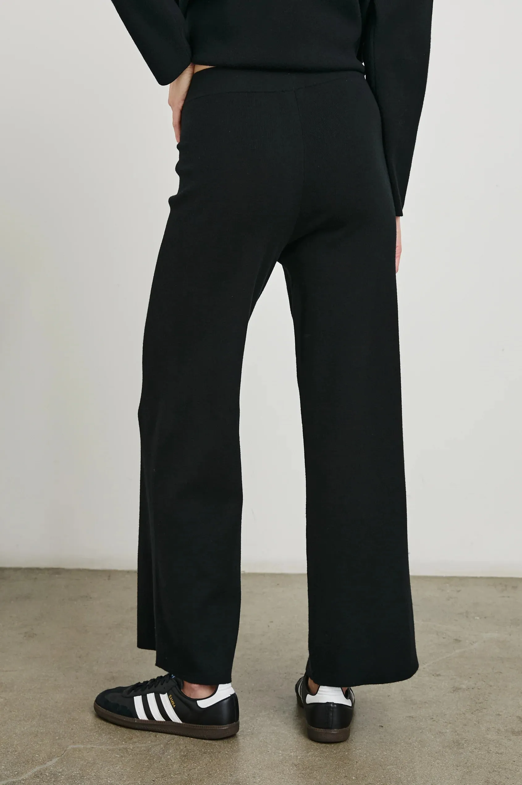 829B-217A-001b Rails Krista Pant