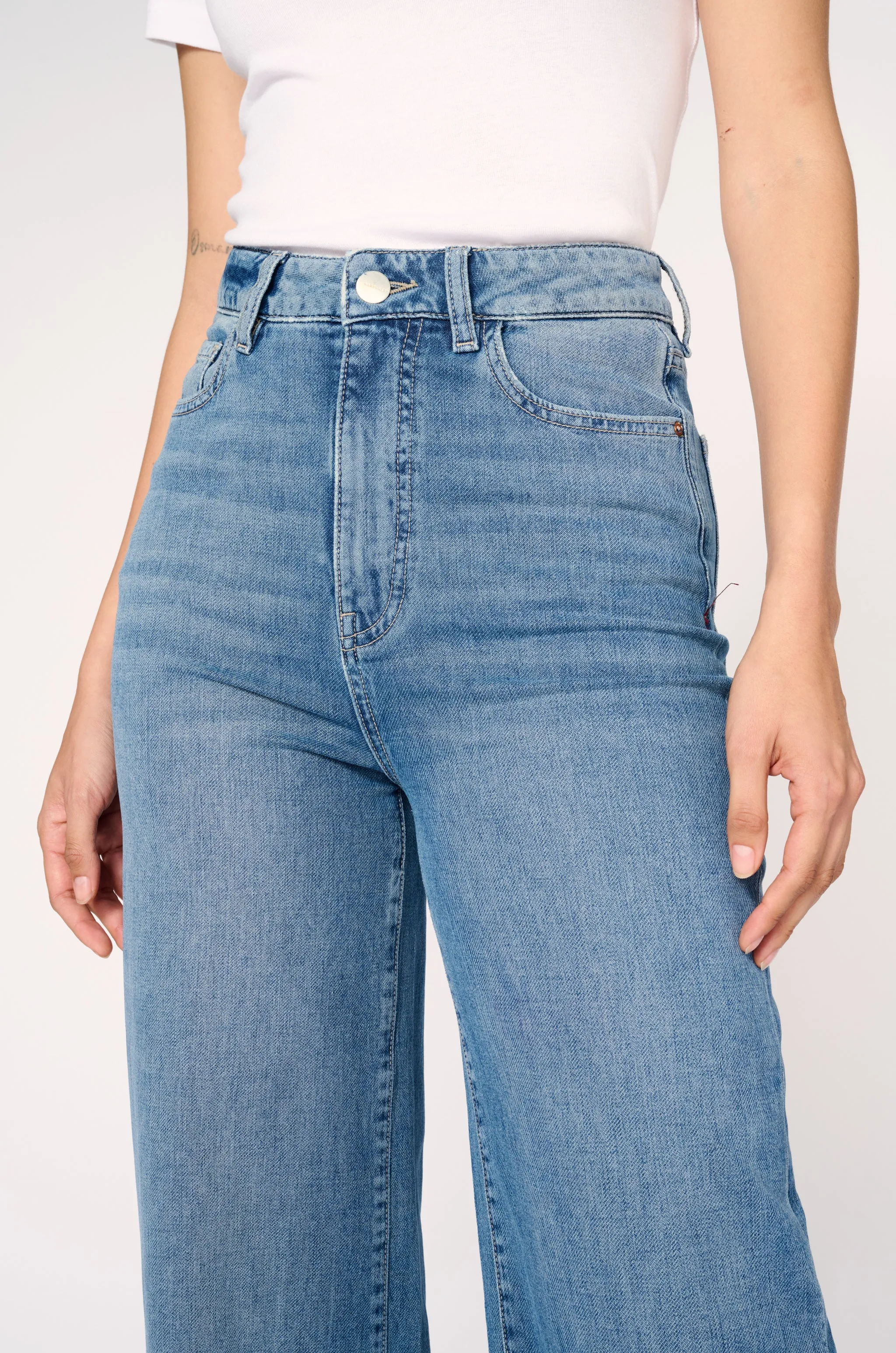 HOU - RELAXED WIDE LEG JEANS | WILD WEST