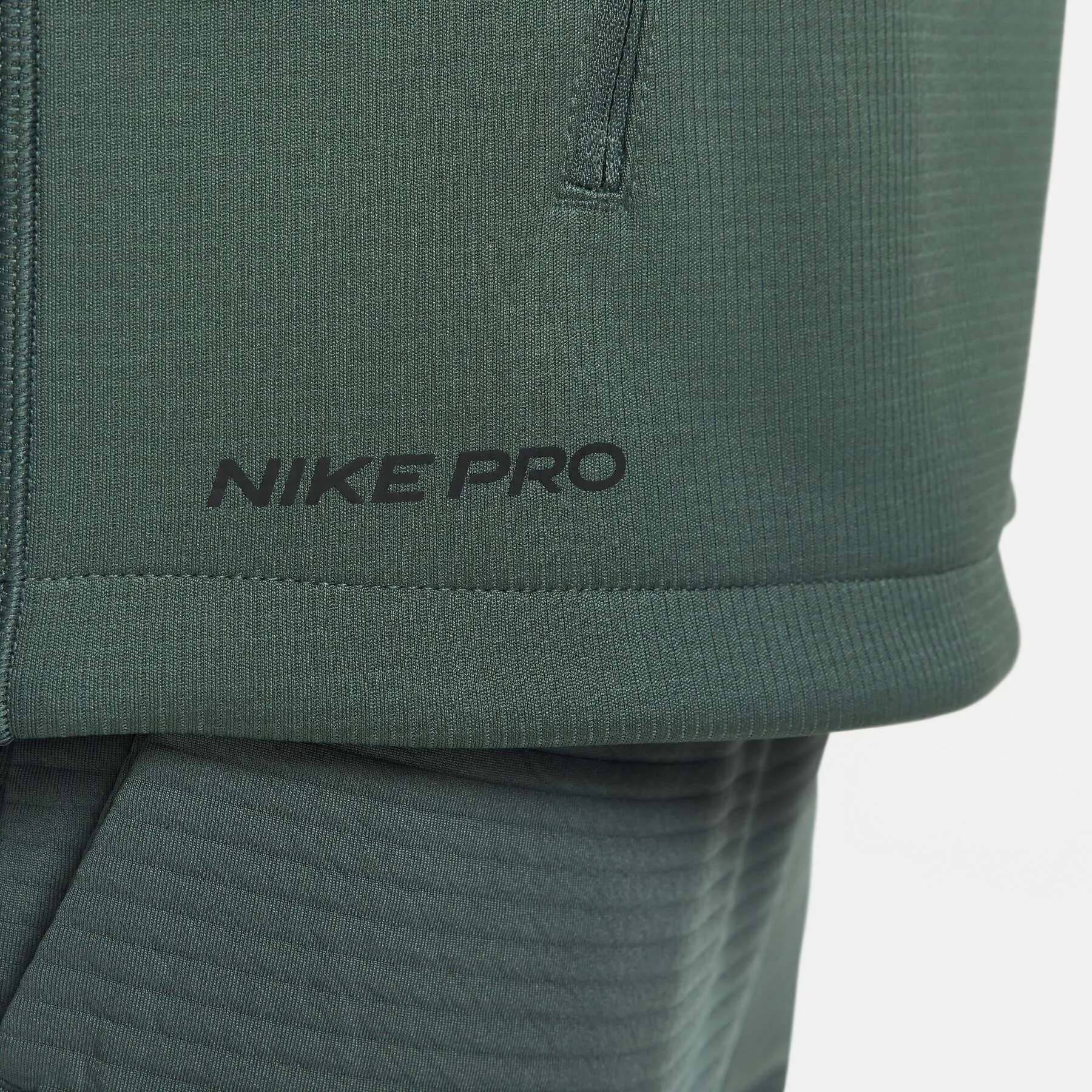 Nike Pro Therma-FIT Hoodie