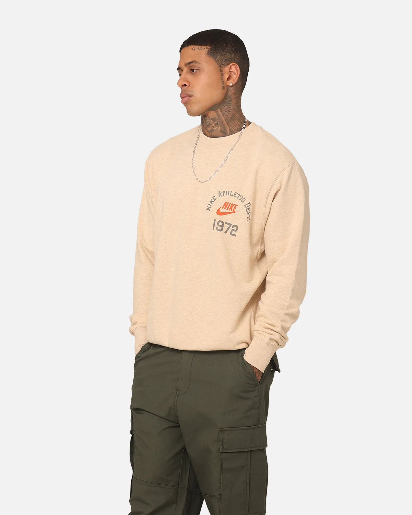 Nike Sportswear Club Fleece Crewneck Sesame