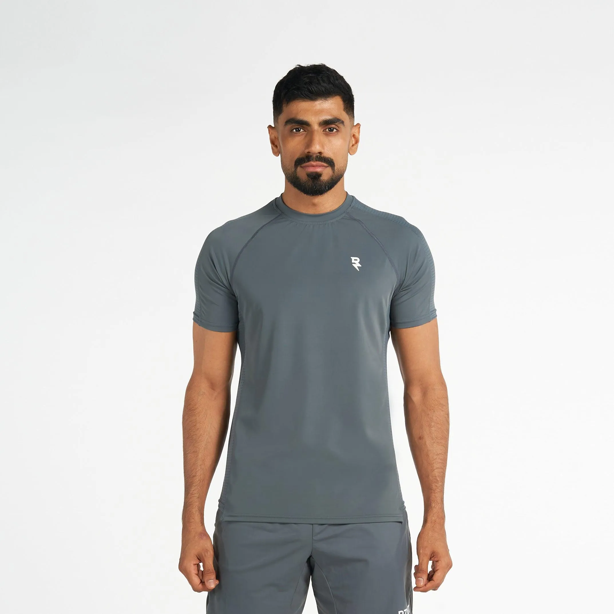 Sportswear T-Shirt - Turbulence Grey