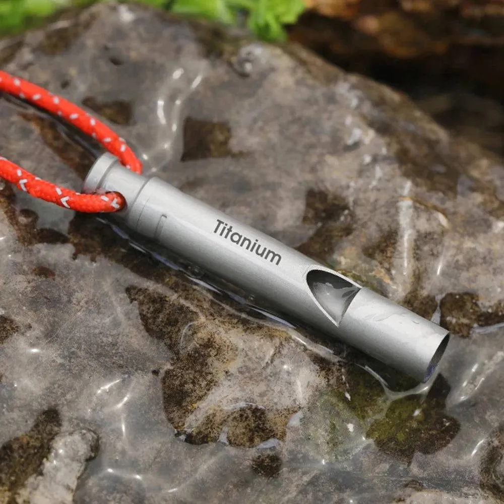 Titanium Emergency Survival Whistle Keyring Loud Portable Keychain Necklace Whistle for Emergency Outdoor Hiking Camping